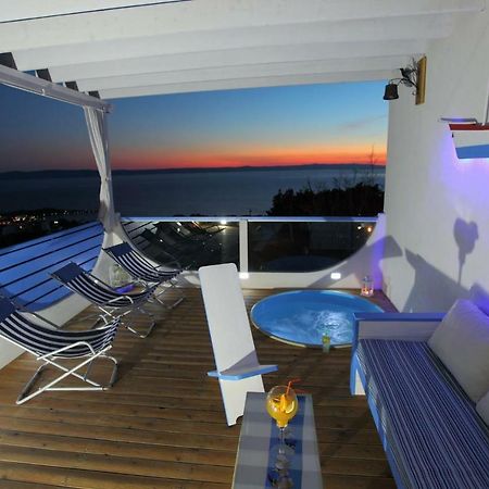 Apartments Rustica Макарска Екстериор снимка