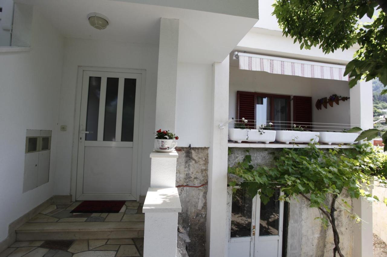 Apartments Rustica Макарска Екстериор снимка